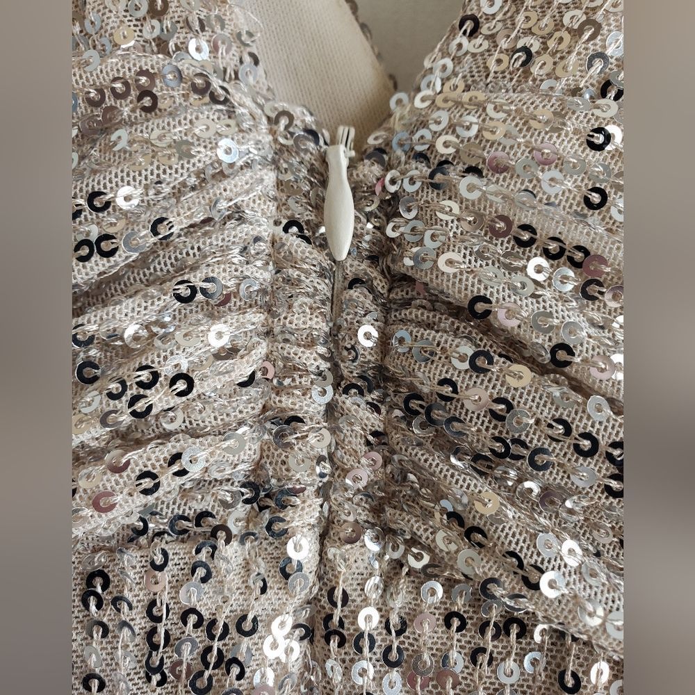 Plunging Neck V Back Sequin Gown - Picture 15 of 16